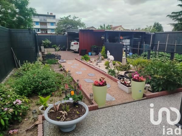 House for sale 3 rooms 71 m² Montluçon