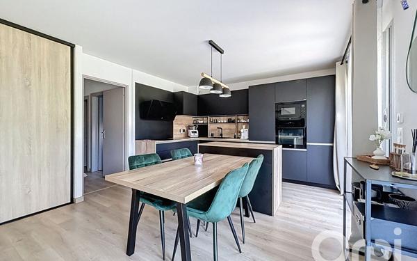 Appartement à vendre    3 pièces • 64,30 m2 Reignier-Ésery