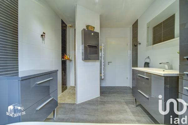 Maison 7 pièces de 149 m² à Jarny (54800)