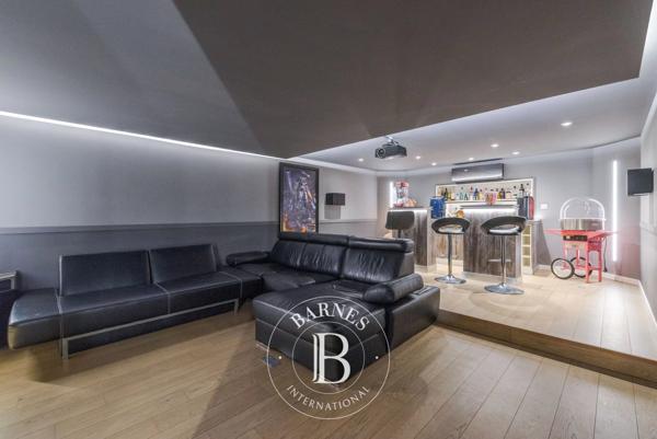 Valbonne, Villa 6 Chambres -  310 m² à vendre