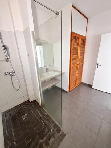 Appartement à vendre 2 pièces LA BRETAGNE (974)