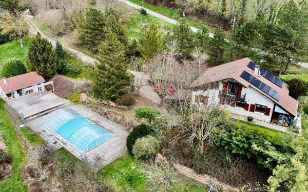 Maison à vendre    5 pièces • 132,96 m2 Bévenais