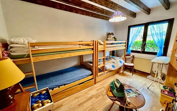 Maison à vendre    5 pièces • 132,96 m2 Bévenais