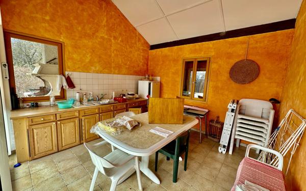 Maison à vendre    5 pièces • 132,96 m2 Bévenais