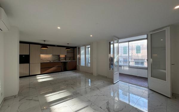 Appartement à vendre    4 pièces • 106,85 m2 Romans-sur-Isère