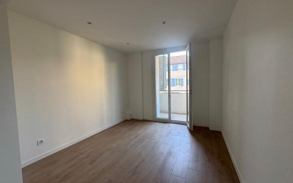 Appartement à vendre    4 pièces • 106,85 m2 Romans-sur-Isère