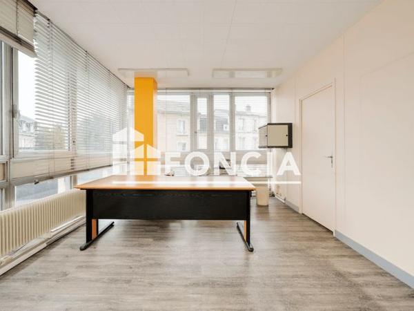 À vendre Local commercial 195 m² - Nancy 54000