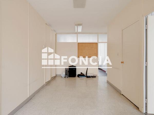 À vendre Local commercial 195 m² - Nancy 54000