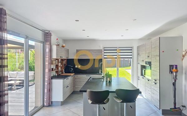 Maison à vendre    6 pièces • 125,90 m2 Valleiry