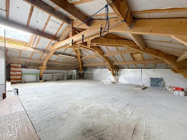 Versols-et-Lapeyre (12400) Maison familiale avec garage et grand jardin // Plain-pied