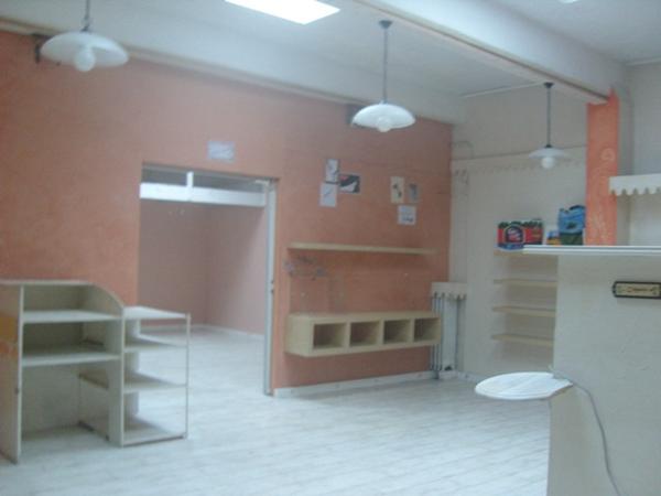 Immeuble - 8 pièces - 340 m²