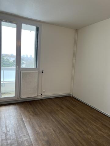 GRADIGNAN EUROFAC STUDETTE BALCON PARKING