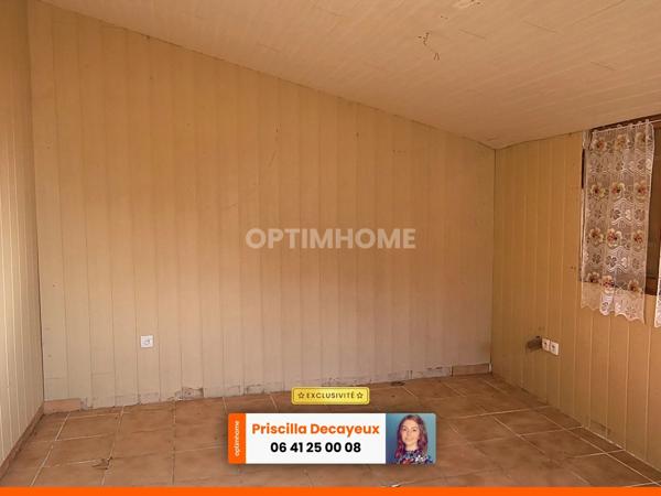 Maison- 134m² - 3 chambres - garage/dépendances - terrain - 82 000€