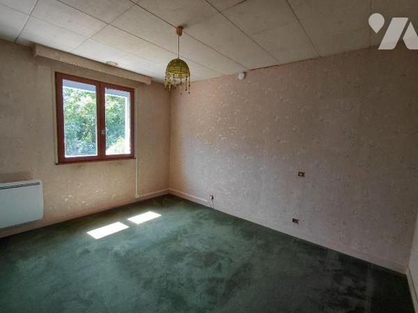 Maison de plain-pied avec terrain constructible - Pontivy (56300)
 
À vendre à Pontivy (56300...
