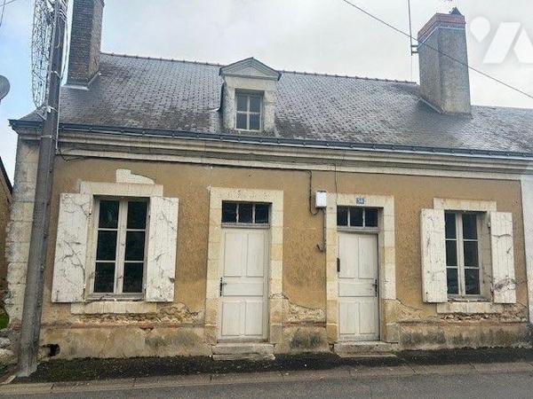 MAISON A VENDRE BAUGE EN ANJOU
Maison ancienne située centre de VAULANDRY.
Maison comprenant ...