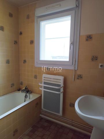 T2 Dernier étage avec balcon, Disponibilité immédiate