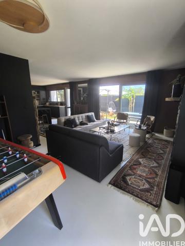 Maison à vendre 5 pièces 140 m² Ploemeur
