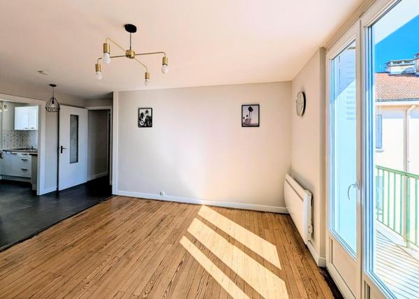 Vente / Appartement T4