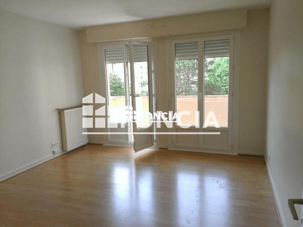 Location Appartement 3 pièces 61.25 m² - 15 RUE D'ALSACE Rennes 35000