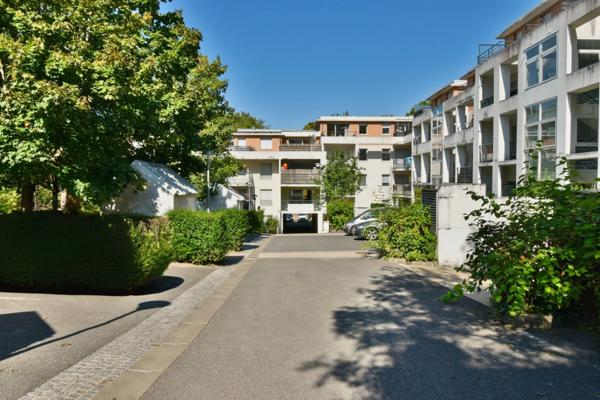 Place de parking sécurisée, en sous-sol, à vendre à MORSANG SUR ORGE (91)