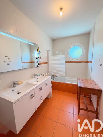 Maison à vendre 6 pièces 145 m² Les Sables-d'Olonne