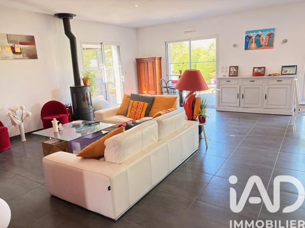 Maison à vendre 6 pièces 145 m² Les Sables-d'Olonne