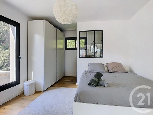 Maison à vendre  4 pièces - 142 m 2   CASTELNAU LE LEZ  - 34