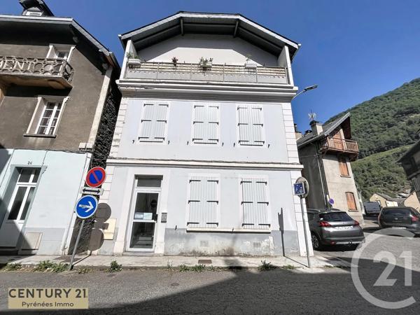 Maison à vendre  10 pièces - 201 m 2   BAGNERES DE LUCHON  - 31
