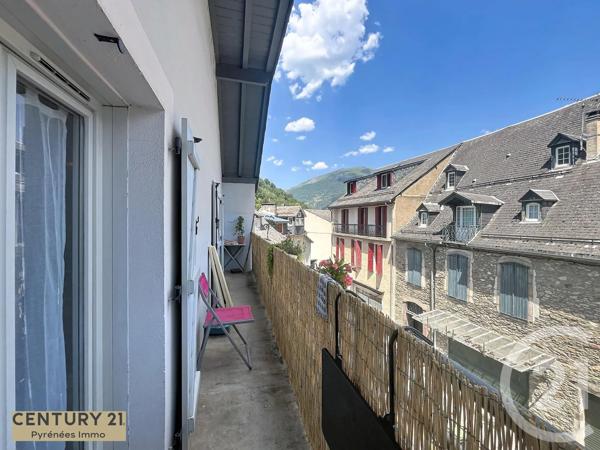 Maison à vendre  10 pièces - 201 m 2   BAGNERES DE LUCHON  - 31