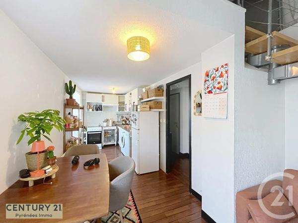 Maison à vendre  10 pièces - 201 m 2   BAGNERES DE LUCHON  - 31
