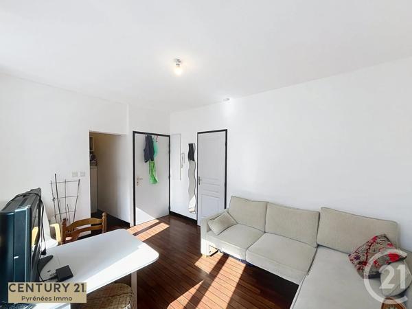 Maison à vendre  10 pièces - 201 m 2   BAGNERES DE LUCHON  - 31