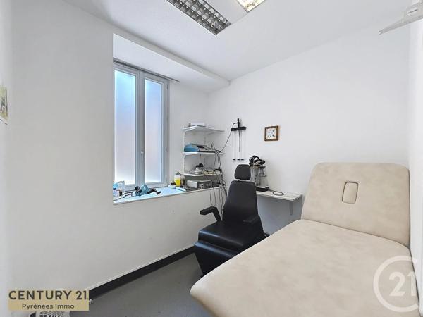Maison à vendre  10 pièces - 201 m 2   BAGNERES DE LUCHON  - 31