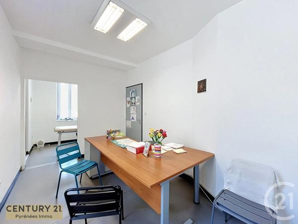 Maison à vendre  10 pièces - 201 m 2   BAGNERES DE LUCHON  - 31