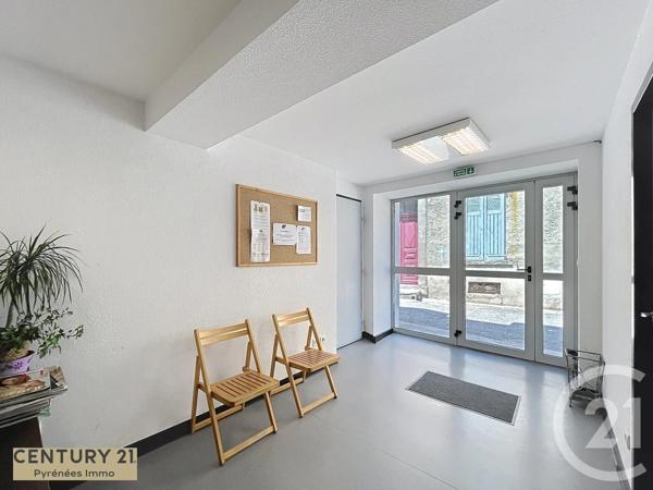 Maison à vendre  10 pièces - 201 m 2   BAGNERES DE LUCHON  - 31