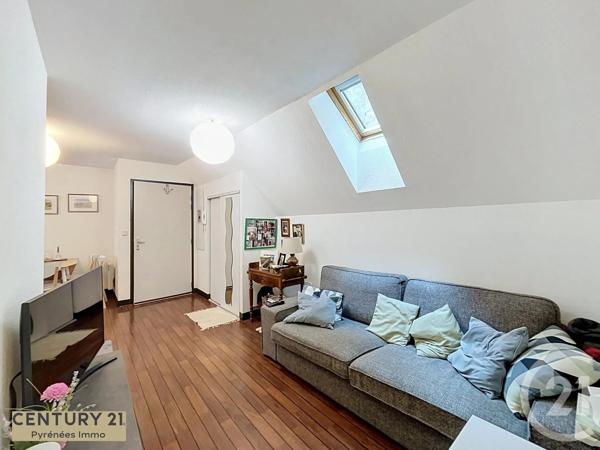Maison à vendre  10 pièces - 201 m 2   BAGNERES DE LUCHON  - 31