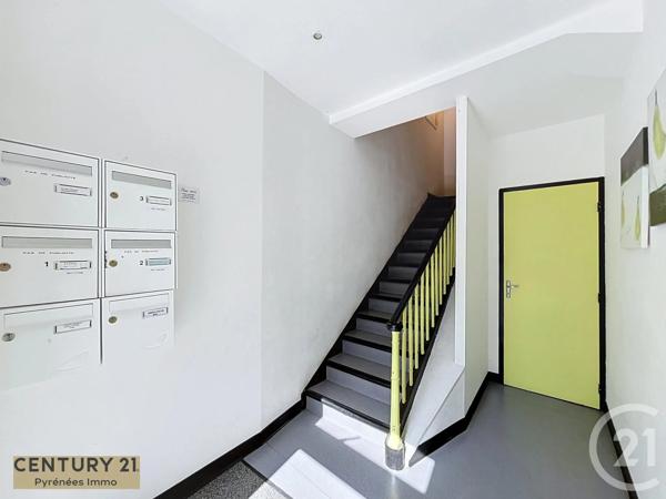 Maison à vendre  10 pièces - 201 m 2   BAGNERES DE LUCHON  - 31
