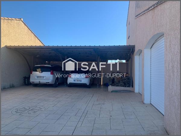 Grande villa familiale avec piscine et dépendances