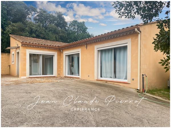 Maison à vendre de type 5 avec maisonnette indépendante SAINT GILLES (30)