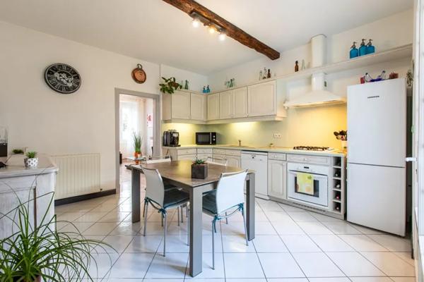 immeuble 12 pièces 515m² à vendre à Riscle