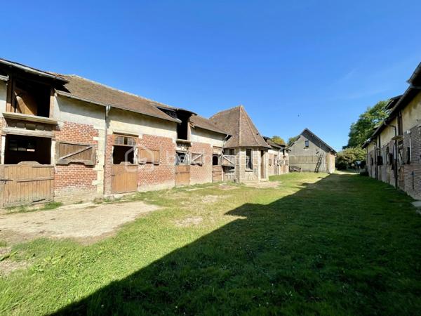 Maison de 30 000 m²