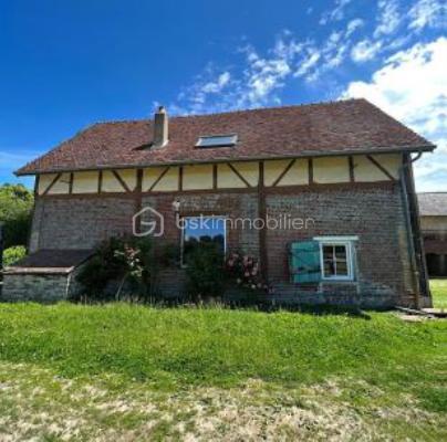 Maison de 30 000 m²