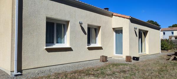 Villa à vendre pour petite famille à Saint-Michel-Chef-Chef