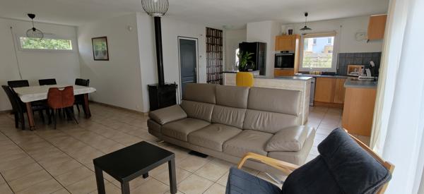 Villa à vendre pour petite famille à Saint-Michel-Chef-Chef