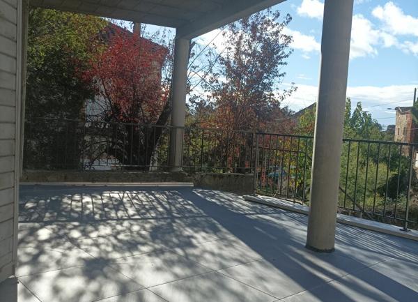 Appartement à louer    4 pièces • 86 m2 Lablachère