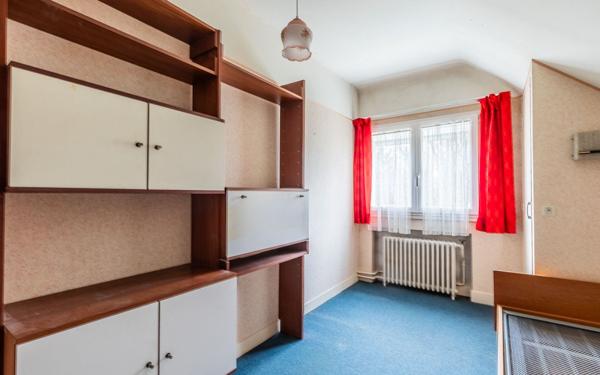 Maison à vendre    5 pièces • 155 m2 Saint-Maur-des-Fossés