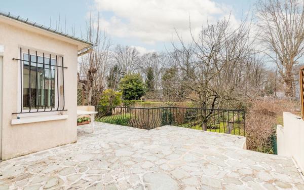 Maison à vendre    5 pièces • 155 m2 Saint-Maur-des-Fossés