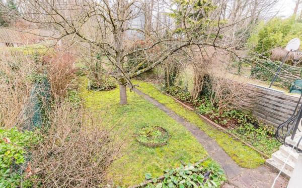 Maison à vendre    5 pièces • 155 m2 Saint-Maur-des-Fossés