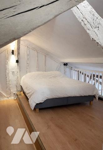 TOURS CENTRE - CHARME DE L’ANCIEN AU CŒUR DE LA VILLE
Situé rue du Grand Marché