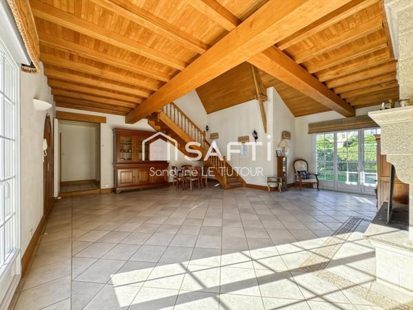 Maison de caractère 6 pièces, parc de 2000 m2