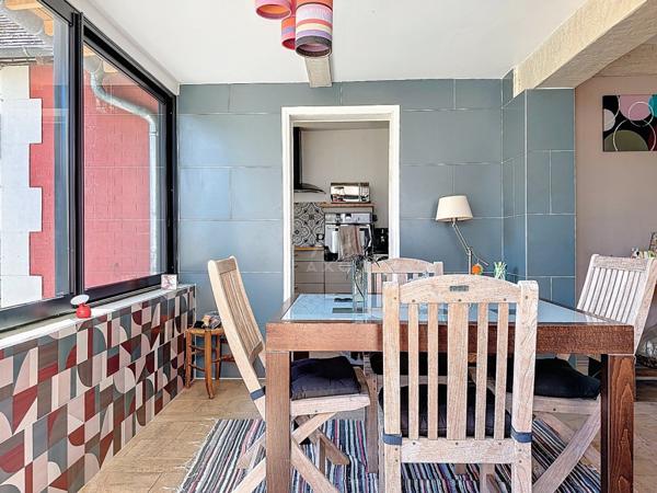 Centre-ville, 190m² - 6 chambres avec jardin